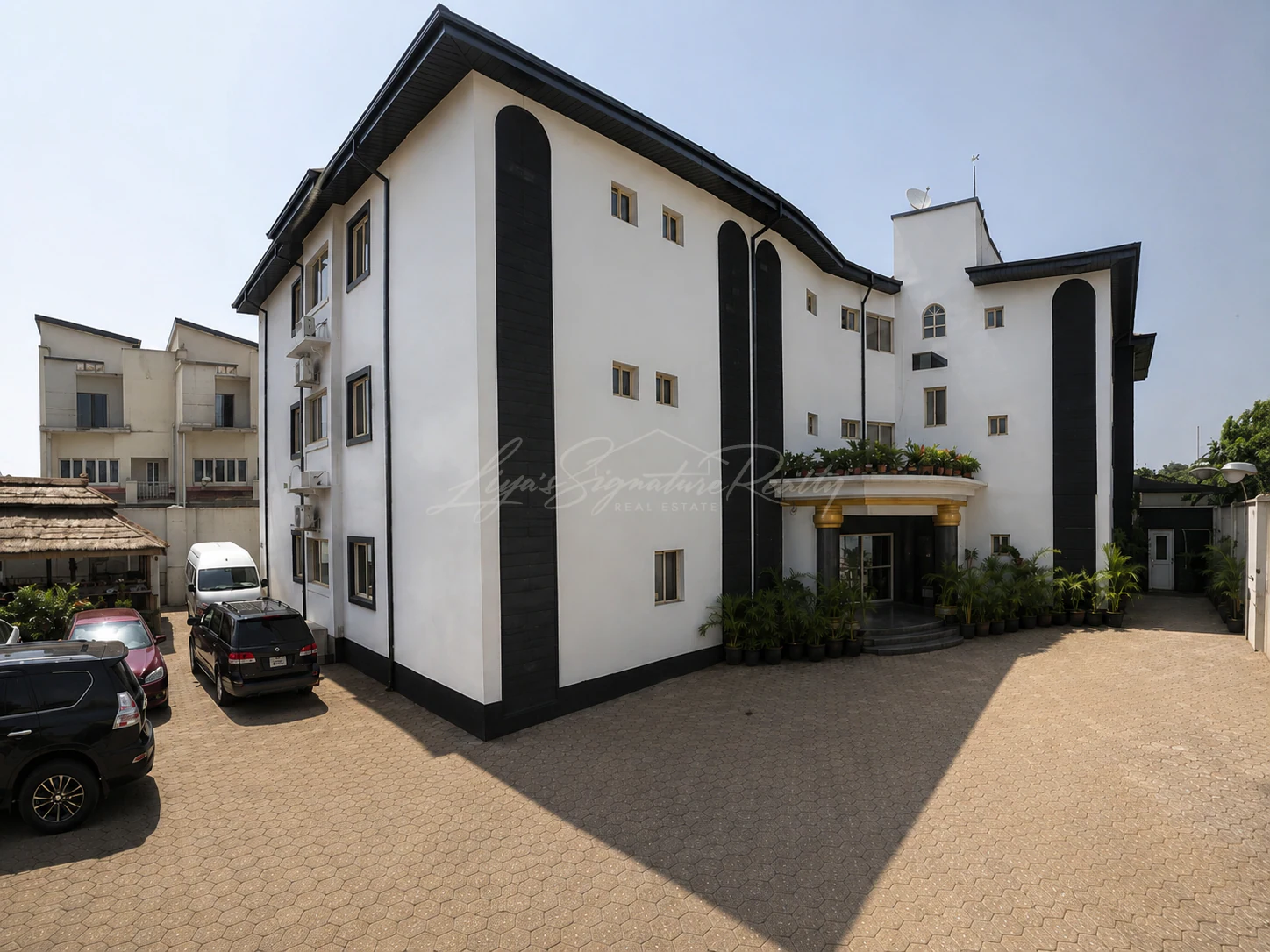 Hotel property available to rent in Durumi, Abuja